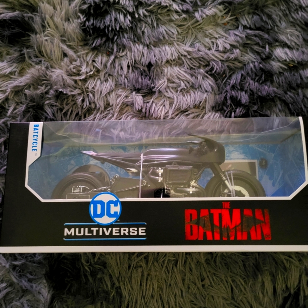 The batman Batcycle bnib